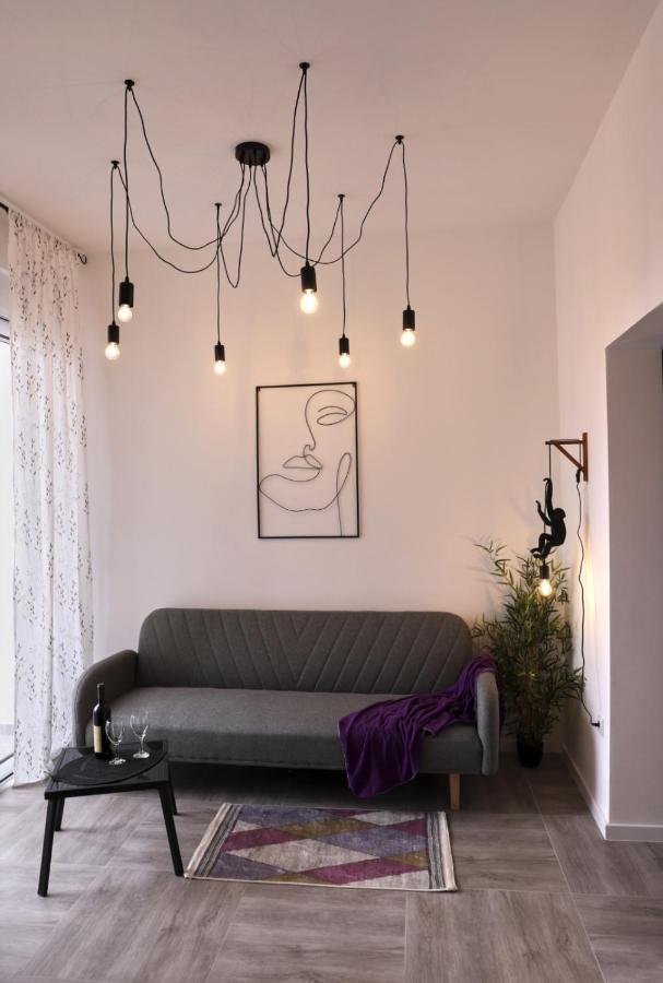 Studio Apartment, 5 Minutes To The Beach Bar Exterior foto